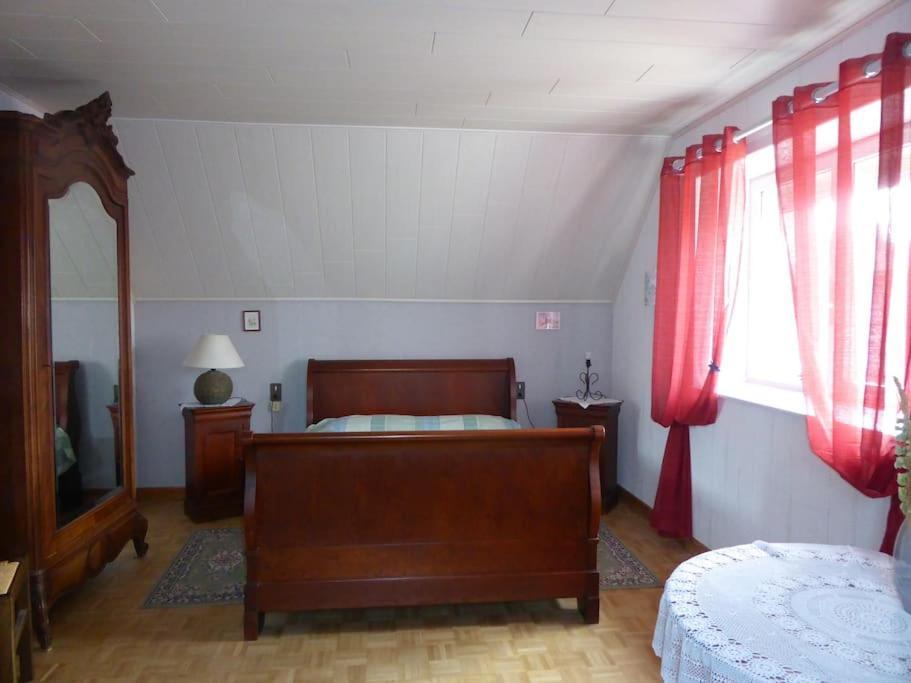 Maison Entiere Independante Noyers-sur-Serein Buitenkant foto